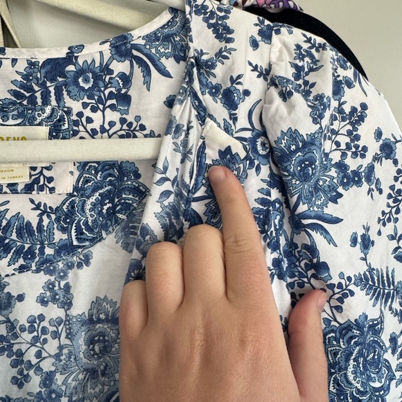 Anthropologie Maeve Blue and White Floral Somerset Short-Sleeve Maxi Dress - Picture 5 of 5